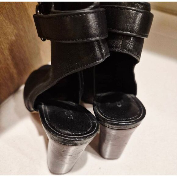 Coach heels - Picture 4 of 7